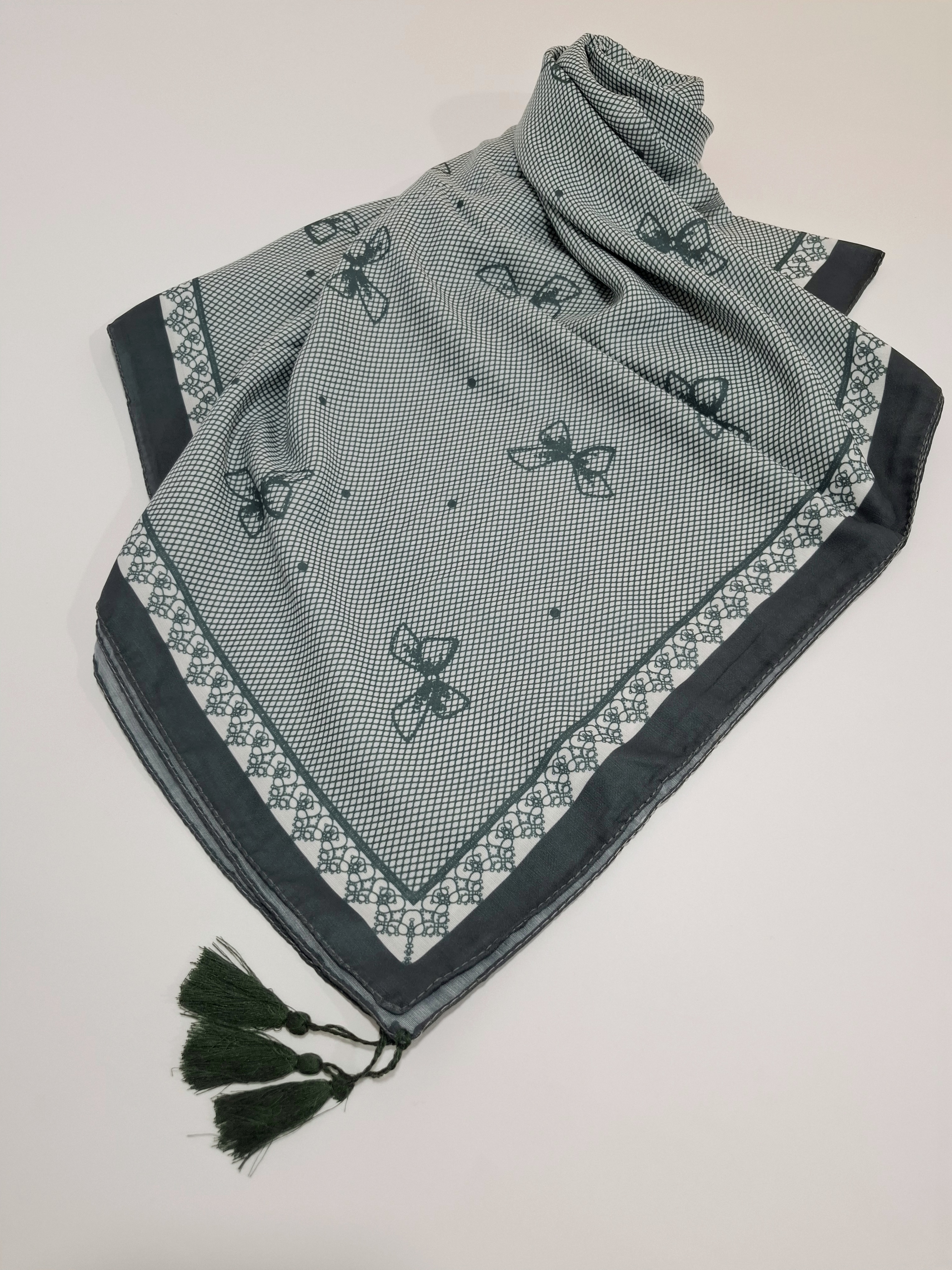 روسری پینترسی پاپیون